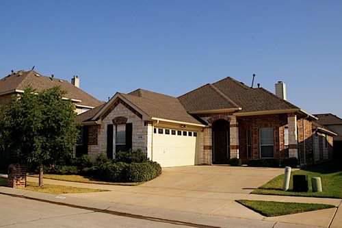 8116 White Stallion Trl, McKinney, TX, 75070-7952 | Card Image