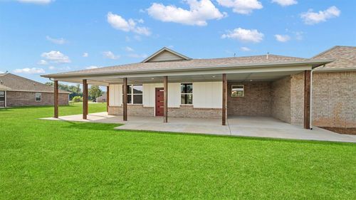 217 Olde Mill Ct, Jones, OK, 73049-8327 | Card Image