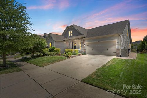 14914 Marymont Ave, Huntersville, NC, 28078-5513 | Card Image