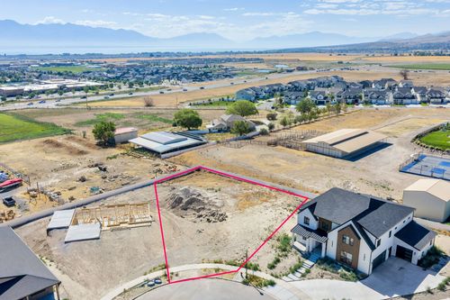 9-334 N Barlow Ct, Saratoga Springs, UT, 84045-2302 | Card Image
