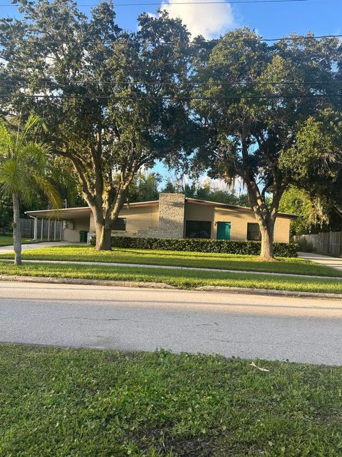 336 Chamberlain Boulevard, Fort Pierce, FL, 34946 | Card Image