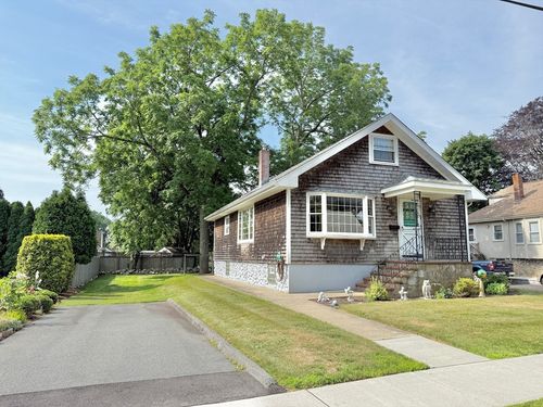 65 Hedge St, Fairhaven, MA, 02719-4229 | Card Image