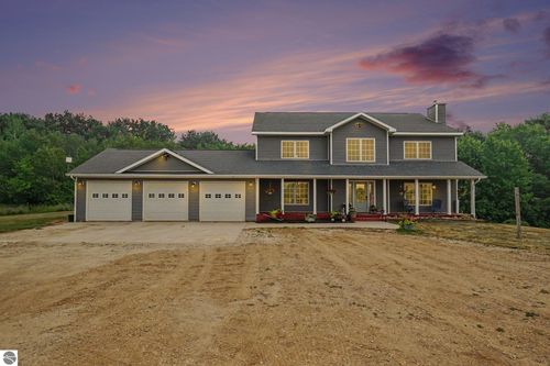 6600 N Crawford Rd, Rosebush, MI, 48878-9735 | Card Image