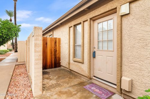 1343 E Pierson St, Phoenix, AZ, 85014-3752 | Card Image