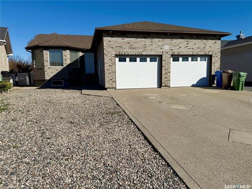 3512 Bishop Crescent E, Regina, SK, S4Z1A6 | Card Image