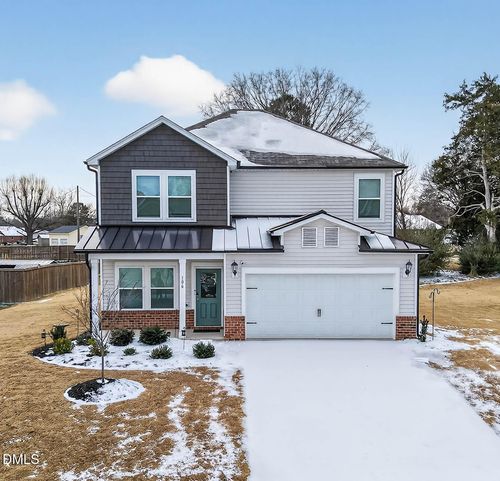 106 Stillhouse Farm Dr, Graham, NC, 27253-3391 | Card Image