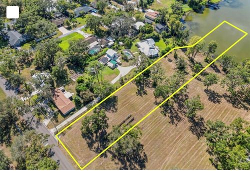 13414 N Lincoln Avenue, Tampa, FL, 33618 | Card Image