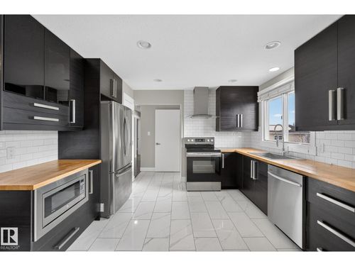 6219 150 Ave Nw, Edmonton, AB, T5A1W7 | Card Image