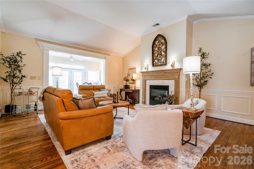 110 Columns Cir, Shelby, NC, 28150-4866 | Card Image