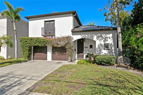 3821 W Santiago St, TAMPA, FL, 33629-7811 | Card Image