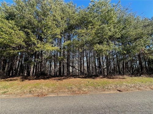 924 Whistler Ln, Canton, GA, 30114-4263 | Card Image