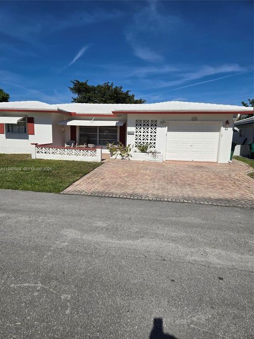 7109 Nw 75th St, Tamarac, FL, 33321-5134 | Card Image