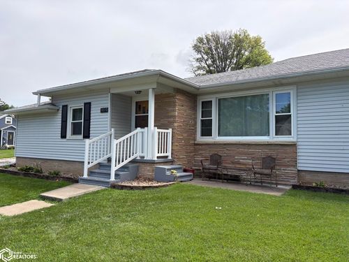 1010 N 6th St, Red Oak, IA, 51566-1927 | Card Image