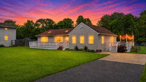 37883 N Watts Ave, Spring Grove, IL, 60081-9324 | Card Image