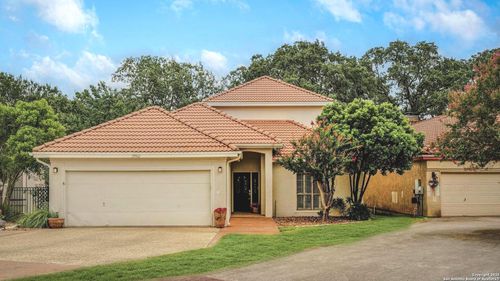 29462 Summit Ridge Dr, Fair Oaks Ranch, TX, 78015-4573 | Card Image