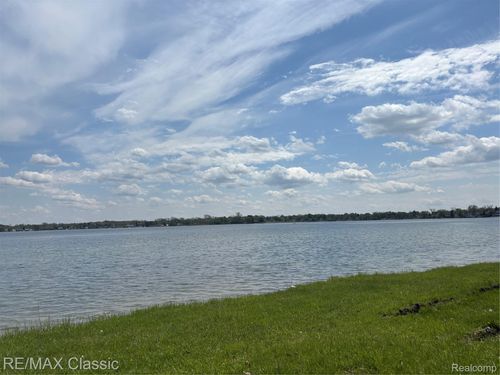 Vacant Main Street, Green Oak Township, MI, 48189 | Card Image