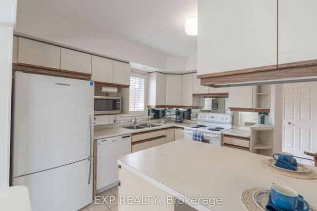 19 - 5150 Dorchester Rd, Condo with 3 bedrooms, 3 bathrooms and 1 parking in Niagara Falls ON | Image 11
