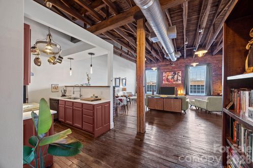 322 E Council St, Salisbury, NC, 28144-5077 | Card Image