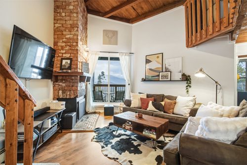 303-2300 Lodge Pole Cir, SILVERTHORNE, CO, 80498-5535 | Card Image