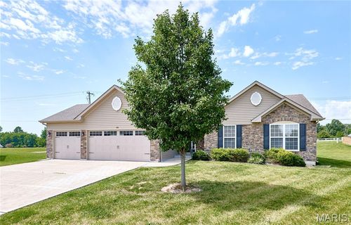 160 Hidden Mill Ct, Moscow Mills, MO, 63362-2542 | Card Image