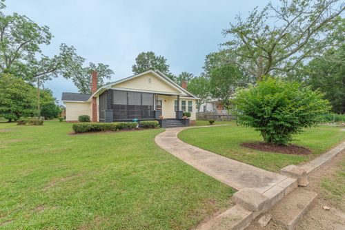 902 Calhoun St, Johnston, SC, 29832-1214 | Card Image