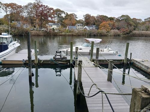 65 Overlook Rd, Brookhaven, NY, 11719-9306 | Card Image