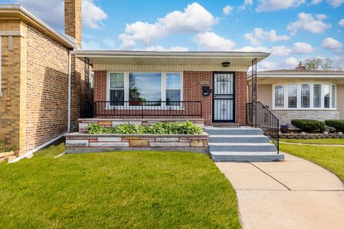 531 E 87th Street, Chicago, IL, 60619 | Card Image