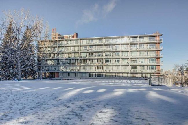 506 - 3204 Rideau Place Sw, Home with 1 bedrooms, 1 bathrooms and 2 parking in Calgary AB | Image 3