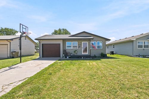 419 N Sedgwick Ave, Burrton, KS, 67020-8705 | Card Image