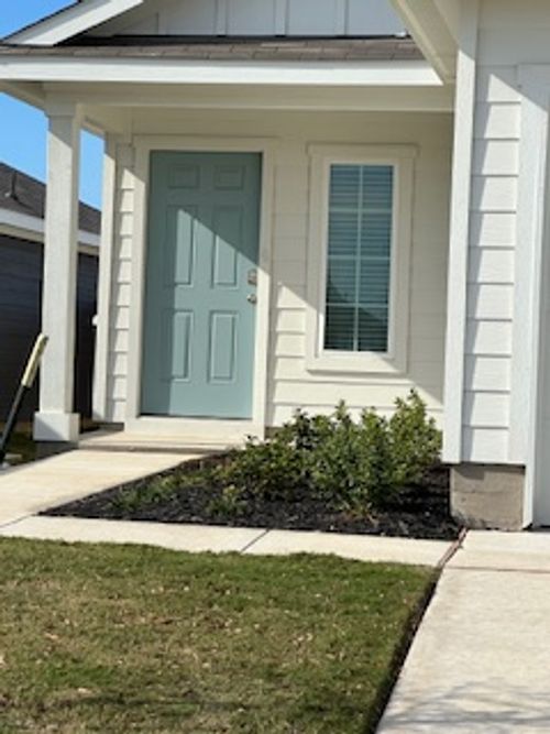 12104 Douglas Fir Cir, Buda, TX, 78610-4771 | Card Image