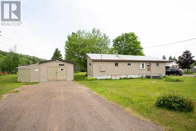 1124 Old Goulais Bay Rd, Home with 2 bedrooms, 1 bathrooms and null parking in Sault Ste. Marie ON | Image 3