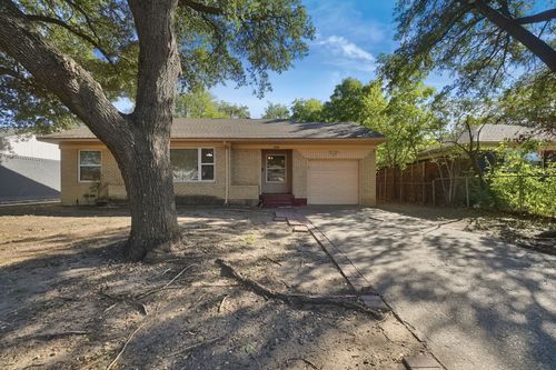 2502 Costa Mesa Dr, Dallas, TX, 75228-2034 | Card Image