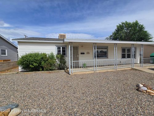 1604 N Cochiti Ave, Farmington, NM, 87401-7078 | Card Image