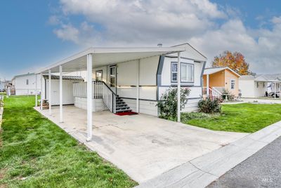 44 - 2115 6th Ave., Home with 2 bedrooms, 2 bathrooms and 1 parking in Clarkston WA | Image 1