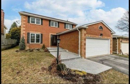 304 John Bowser Cres, Newmarket, ON, L3Y7N8 | Card Image