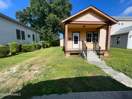 306 S Severin St, Erath, LA, 70533-4138 | Card Image