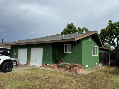 7815 Loucreta Drive, Sacramento, CA, 95828 | Card Image