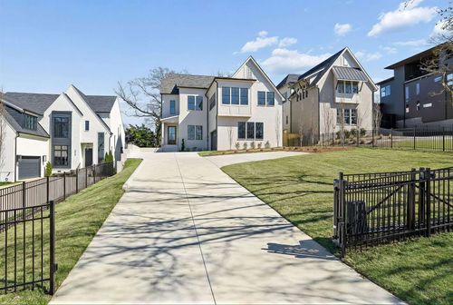 3420A Golf Club Ln, Nashville, TN, 37215 | Card Image