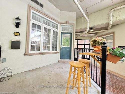 152-78 St Patrick St, Toronto, ON, M5T3K8 | Card Image
