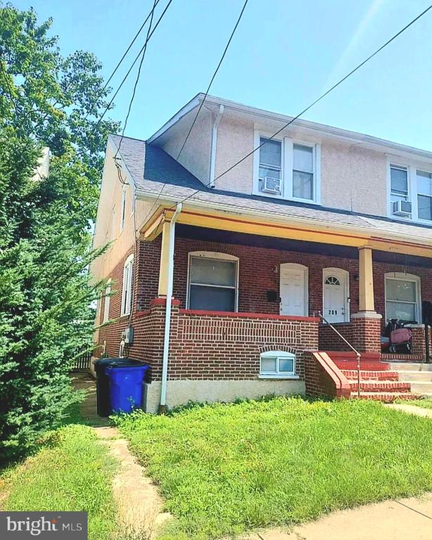 East St, Pottstown, PA 19464