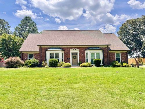 7881 Elm Leaf Dr, Germantown, TN, 38138-7105 | Card Image