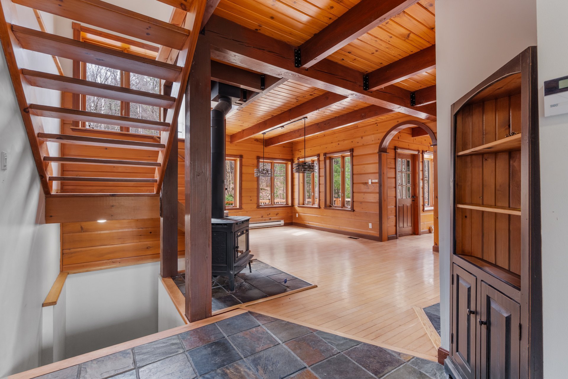 Residential in Mille-Isles 5