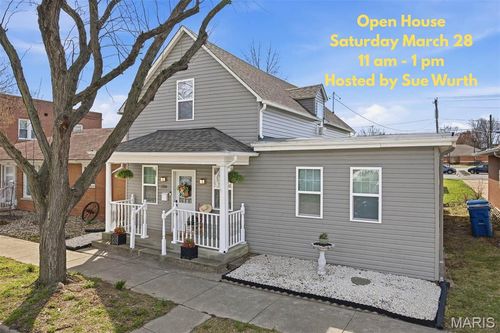 1208 Main St, Highland, IL, 62249-1636 | Card Image