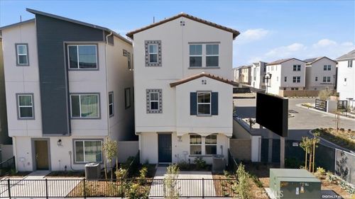 2528 Iconic St, South El Monte, CA, 91733-1580 | Card Image