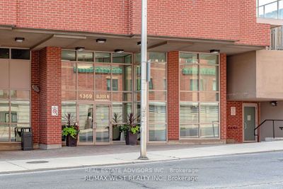 1113 - 1369 Bloor St W, Condo with 2 bedrooms, 2 bathrooms and 1 parking in Toronto ON | Image 2