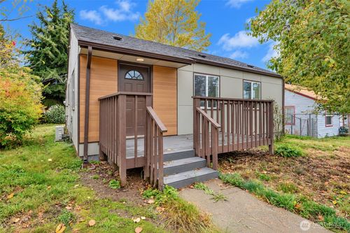 1407 E 30th St, Tacoma, WA, 98404-4013 | Card Image