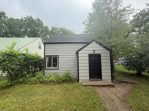 128 27th Ave N, Saint Cloud, MN, 56303-4237 | Card Image