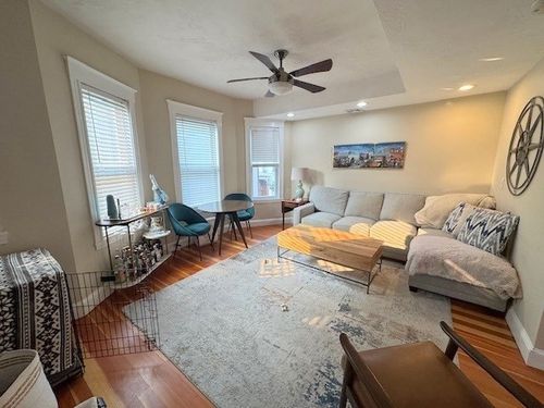 apt-2-211 W 8th St, Boston, MA, 02127-7711 | Card Image