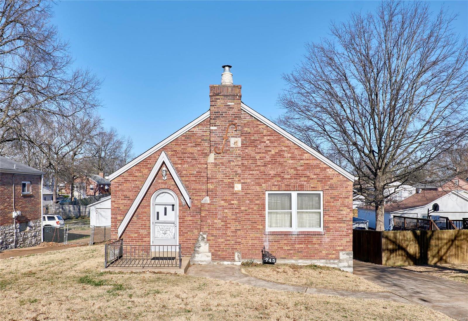 Pardella Ave, Saint Louis, MO 63125