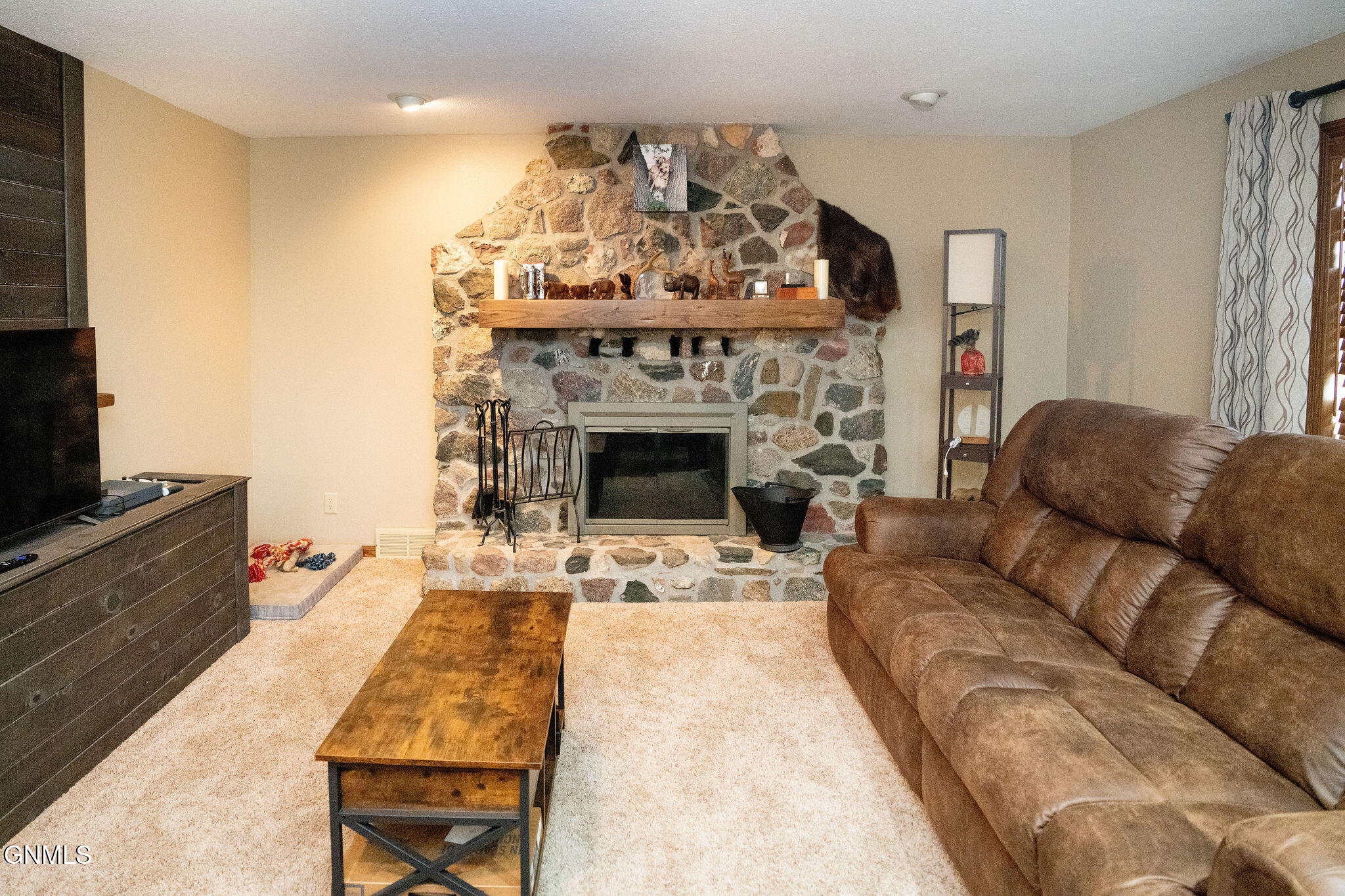 Residential in Valley City 3